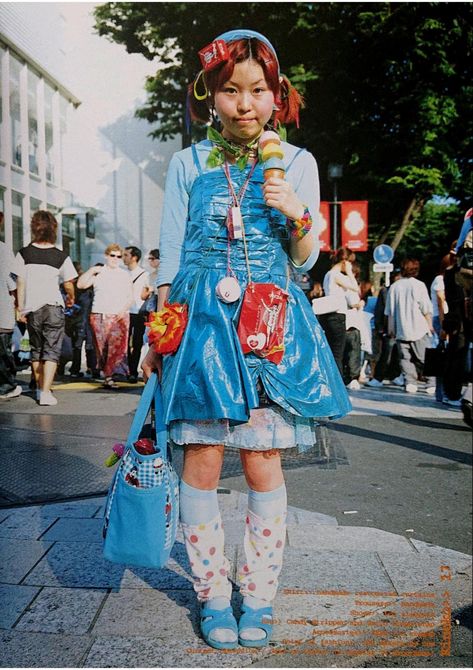 Shoichi Aoki, Fruit Clothes, Kawaii Street Fashion, 90s Harajuku, Fruits Magazine, 일본 패션, Harajuku Fashion Street, Harajuku Outfits, Funky Outfits