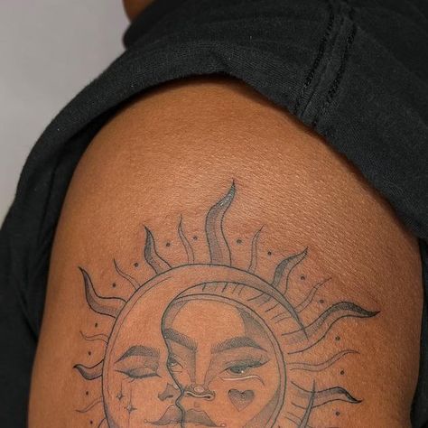 Blonde Hair With Silver Highlights, Sun Moon Tattoo, Ab Tattoo, Moon Sun Tattoo, Sun And Moon Tattoo, Small Rose Tattoo, Tattoo Leg, Silver Highlights