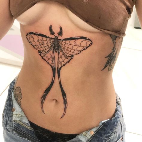 Luna Moth Tattoo Sternum, Luna Moth Back Tattoo, Moth Tattoo Placement Ideas, Curved Tattoo Design, Tattoo On Sternum, Rosy Maple Moth Tattoo, Luna Moth Tattoo Design, Moth Sternum Tattoo, Vintage Aesthetic Tattoos