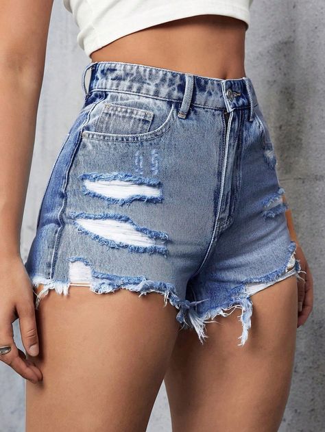 Women Casual Distressed Frayed Hem Denim Shorts Light Wash Casual   Denim Plain Straight Leg Non-Stretch  Women Clothing, size features are:Bust: ,Length: ,Sleeve Length: Look Short Jeans, Jean Short Outfits, Casual Denim Shorts, Outfits Mit Shorts, Clueless Outfits, Ripped Jean Shorts, Ripped Denim Shorts, Hot Shorts, Jeans Casual