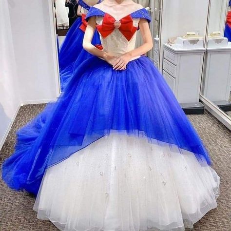 Sailor Moon Wedding Dress, Moon Wedding Dress, Moon Wedding Theme, Sailor Moon Dress, Sailor Moon Wedding, Sailor Moon Costume, Sailor Moon Outfit, Powerpuff Girls Characters, Womens Tulle Skirt