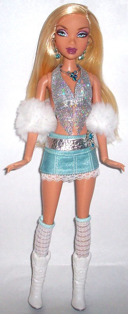 Bratz Dolls Original, My Scene Barbie, Barbie 2000, My Scene, Pretty Pink Princess, Scene Outfits, Scene Fashion, Barbie I, Original Fashion