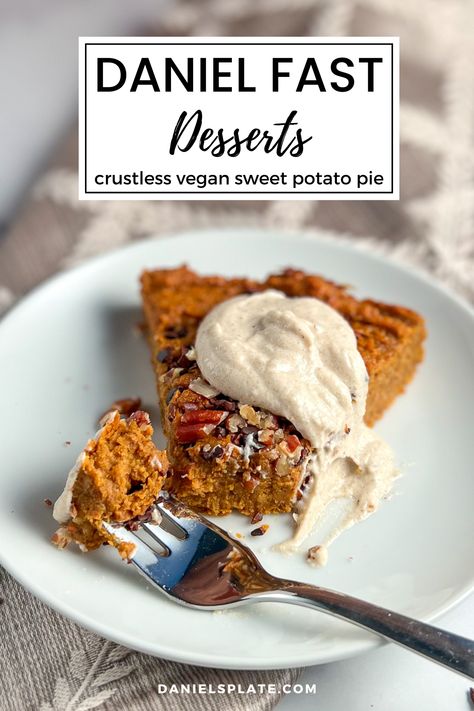 Doing the Daniel Fast? Check out this vegan crustless sweet potato pie. It's made with unexpected, but common ingredients. Sweetened with dates and sweet potatoes, this pie is gluten-free, soy-free, and absolutely delicious! That's right, there's no added sugar. Daniel Fast Dessert, Daniel Fast Desserts No Sugar, Daniel Fast Sweets, Daniel Fast Snacks Ideas, Daniel Fast Desserts, Crustless Sweet Potato Pie, Daniel Fast Snacks, Orthodox Fasting, Food Preps