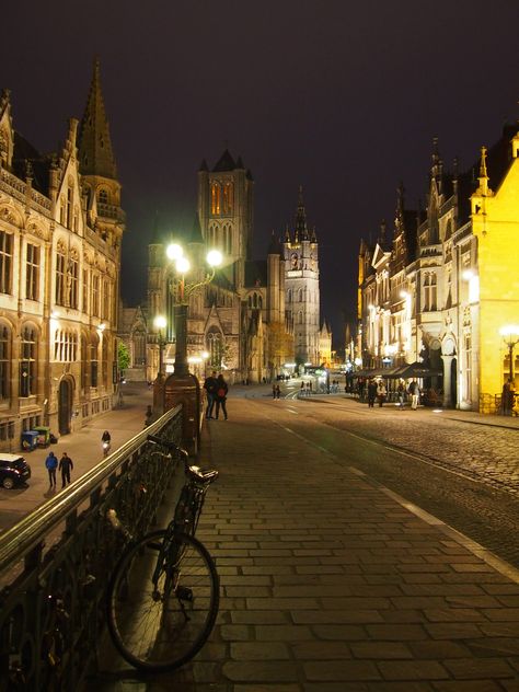 Ghent, Belgium night | The Kornmarket is on the left and Sint-Niklaas Kerk is in the middle. SOOC. Living In Belgium, Belgium Aesthetic Night, Life Bucketlist, Gent Belgium, Fast Life, Aesthetic Core, Ghent Belgium, Aesthetic Places, Personal Aesthetic