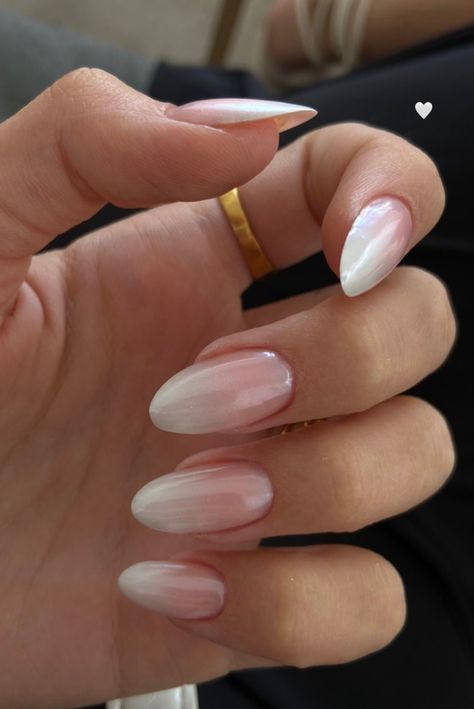 Glazed Nails, Art Core, Unghie Sfumate, Spring Nail Designs, Summer Toe Nails, Simple Gel Nails, Vibrant Nails, Soft Nails, Baby Boomer