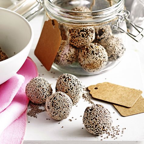 A healthier WW recipe for Date bliss balls ready in just 0. Get the SmartPoints value plus browse 5,000 other delicious recipes today! Bliss Balls Healthy, Ww Recipe, Weight Watchers Snacks, Points Recipes, Bliss Balls, Diet Snacks, Balls Recipe, Healthy Dishes, Ww Recipes