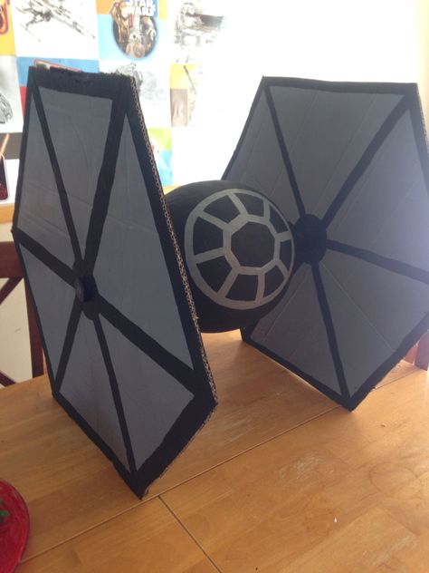 Diy Tie Fighter, Star Wars Pinata, Star Wars Theme Birthday, Star Wars Party Decorations, Star Wars Themed Birthday Party, Valentine Box Ideas, Star Wars Tie Fighter, Star Wars Classroom, Star Wars Tie