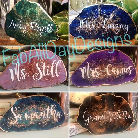 Resin Nameplate Ideas, Nameplate Ideas, Resin Nameplate, Resin Name Plate, Diy Resin Art, Personalized Tumbler, Diy Resin, Resin Diy, Custom Tumblers