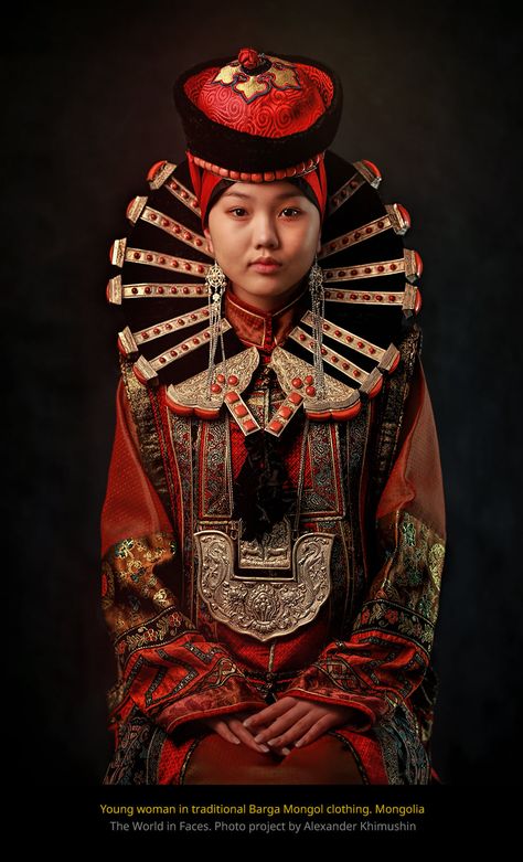 This is a portrait of Zhargalsaykhan Ganchimeg in the Barga Mongolian traditional clothing ❤️ Photo is taken in Mongolia. Never published before. The World in Faces photo project by Alexander Khimushin . Diversity of traditional cultures of the world through the portraits of Indigenous People Mongolian Traditional Clothing, Mongolian Clothing, Model Looks, Theatre Costumes, Face Photo, Photo Projects, Folk Costume, Traditional Dress, Traditional Clothing