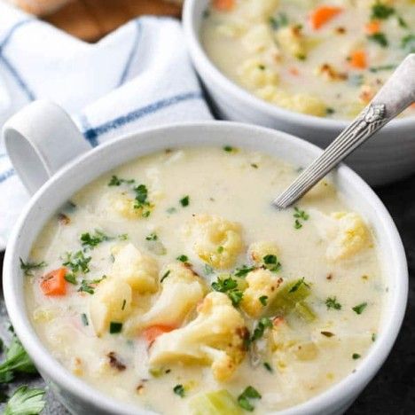 Cream Of Cauliflower Soup Recipe, Easy Cauliflower Soup, Cream Of Cauliflower, Cauliflower Soup Recipe, Light Cooking, Winter Stews, Creamy Cauliflower Soup, Roasted Cauliflower Soup, Cauliflower Soup Recipes