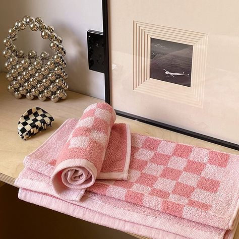 Bathroom Dorm, Pink Bath Towels, Pink Towels, Pink Baths, Fingertip Towels, Product Recommendations, Face Towel, Bath Towel Sets