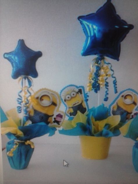 centros de mesa minions Minion Centerpieces Ideas, Minion Centerpieces, Minions Birthday Party Decorations, Naruto Party Ideas, Minion Baby Shower, Minion Balloons, Minions Birthday Theme, Minion Decorations, Minion Baby