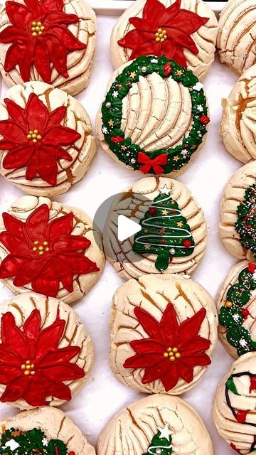 Concha Cookies, Christmas Conchas, Sweet Vibes, Christmas Decora, Mexican Dessert, Dessert Ideas, Santa Claus, Pastry, Dessert