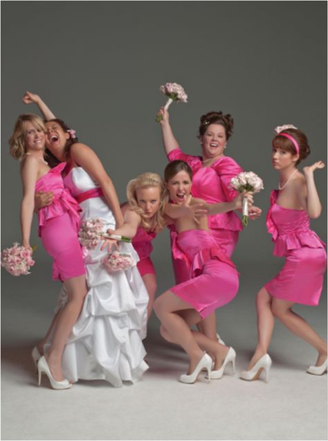 Girls just wanna have fun! Bridesmaids (The Movie) Bridesmaids Movie, Ellie Kemper, Bridesmaid Funny, Storybook Wedding, Wedding Robe, Funny Movies, Fairytale Wedding, Wedding Pics, Wedding Bells