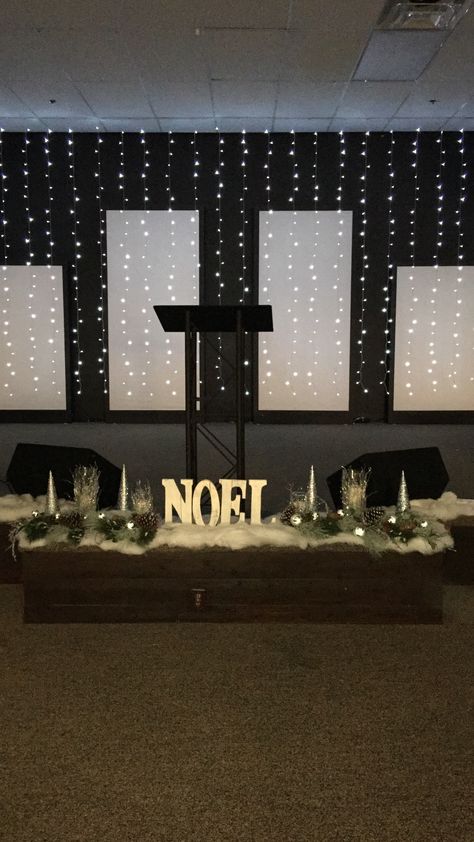 Worship Center Christmas Decor, Decor Stage Event, Christmas Decor Ideas Church Altar, Christmas Decor Ideas Church Stage Decor, Christmas Stage Decorations Backdrops, Christmas Church Stage Design Ideas, Tedtalk Stage, Christmas Concert Decor, Christmas Decor Church Stage Design