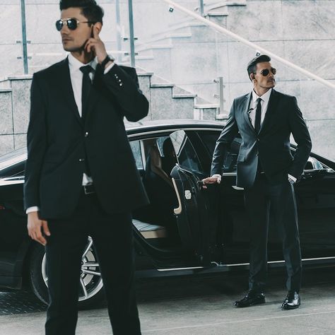 It's better to invest on men in black than to jeopardize your safety.  #BeSeated…Your #SocialConcierge  Download now on Google Play and App Store: l.ead.me/bbAHse  #betreated #lifestyle #investment #invest #meninblack #bodyguards #safety #security #besafe #keepsafe Bodyguard Aesthetic, Bodyguard Services, Body Guard, Close Protection, Don Pedro, Security Guard Services, Private Security, Twisted Series, Men In Black