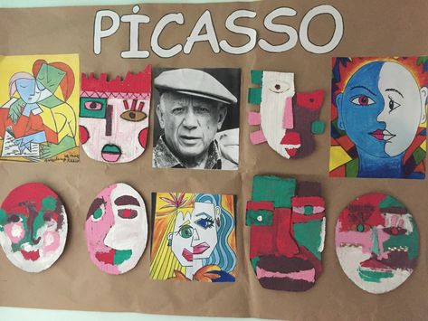 Picasso Kids Art Projects, Picasso Art For Kids, Picasso Art Projects For Kids, Picasso Kids, Picasso Portraits, Art Picasso, Montessori Art, 6th Grade Art, Classroom Art Projects