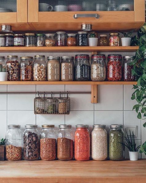 Kitchen Organization Pantry, Kitchen Organisation, Home Organisation, Food Jar, Pantry Design, Pantry Organization, Kitchen Pantry, Cheap Home Decor, House Inspo