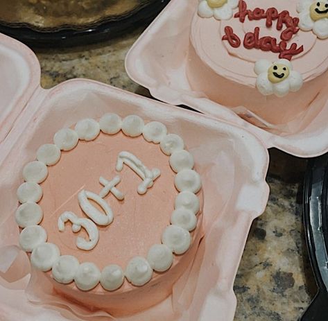 31 Themed Birthday Party, Birthday 31 Years Ideas, 31 Bday Cake, Cake 31 Birthday, 31st Birthday Ideas For Her Cake, 31 Cake Birthday, 31 Years Birthday Ideas, 31st Birthday Ideas For Her, 31 Birthday Cake