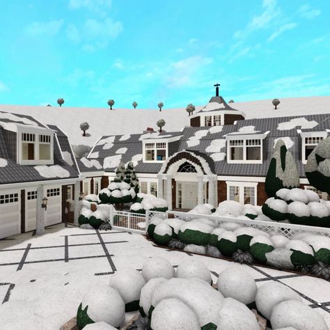 Look_io_kas Bloxburg, Look Io Kas, Winter Mansion, House Plans With Pictures, Bloxburg Builds, Bloxburg Decals, Bloxburg Ideas, Luxury House Plans, Building Ideas