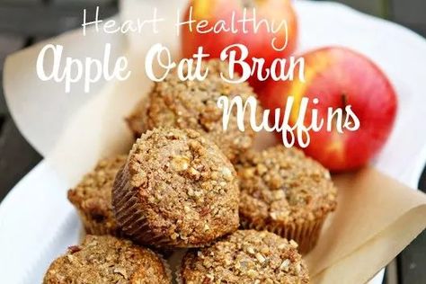 Healthy Apple Oat Bran Muffins Oat Bran Muffin Recipe, Oat Bran Recipes, Apple Bran Muffins, Pecan Streusel Topping, Bran Muffins Healthy, Apple Muffins Healthy, Oat Bran Muffins, Canned Applesauce, Recipe Using Apples