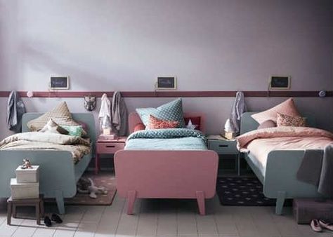 10 Clever & Creative Shared Bedrooms Part 2 | Tinyme Blog Triplets Bedroom, Kids Room Inspiration, Shared Room, Shared Bedrooms, Shared Rooms, Kids Interior, Kids Room Design, Styl Retro, Beautiful Bedding