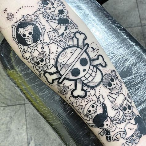 One Piece Tattoo, One Piece Logo, One Piece Tattoos, Pokemon Tattoo, Pieces Tattoo, Tattoo Artwork, Greek Tattoos, Tatuaje A Color, Leg Sleeve Tattoo