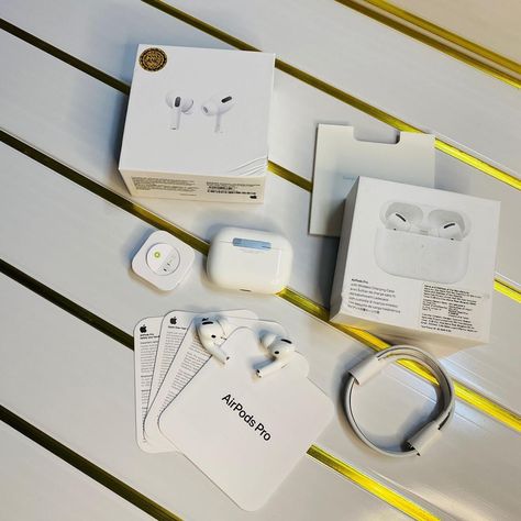 Air Pods Pro, Best Smart Watches, Apple Airpods 2, Apple Airpods Pro, Bass Amps, Air Pods, Wireless Headset, Apple Airpods, Iphone Accessories