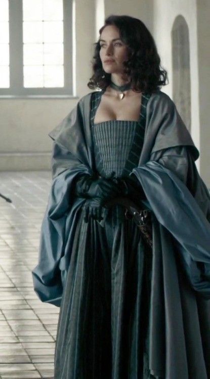 Lady Rhea, Rhea Royce, Timeless House, Reign Fashion, Daemon Targaryen, The Musketeers, Old Fashion Dresses, Medieval Costume, History Fashion