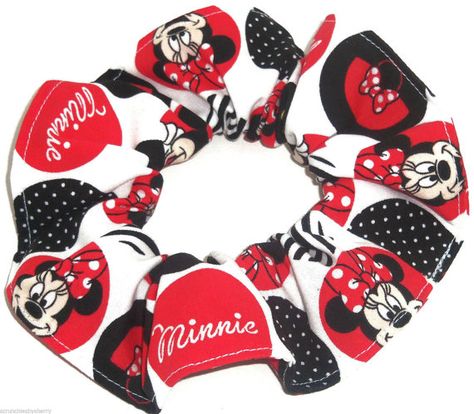 Perfectly Adorable Disney Inspired Scrunchies Minnie Mouse Fabric, Black Ponytail, Cute Disney Outfits, Fancy Bows, Good Birthday Presents, Hair Things, Velvet Scrunchie, Disney Designs, Vera Bradley Handbags