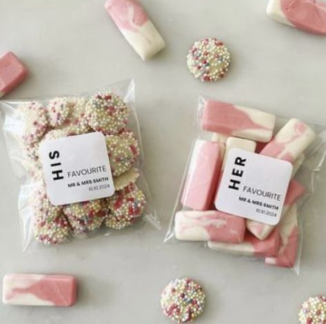 Wedding Favours Sweets Bags, Wedding Favours His And Hers Sweets, Party Favour Wedding, His And Her Favourite Sweets, Wedding Favours Sweets, His Favourite Her Favourite Favours, Sweets Wedding Favours, Kids Wedding Favours, Walima Decor