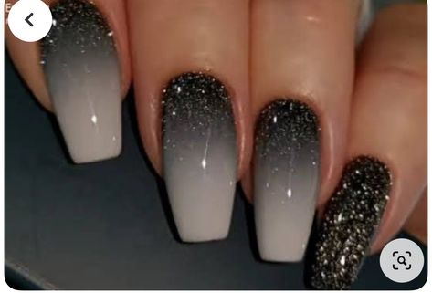 Black And Silver Sparkle Nails, Dark Wedding Nails For Bride, Black And Silver Ombre Nails, Nails To Go With A Black Dress, Umbre Nails, Silver Sparkle Nails, Black Ombre Nails, Nail Art Noel, Solar Nails