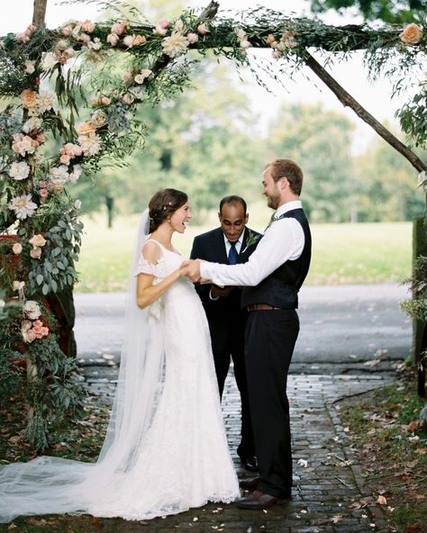 First Kiss Wedding Pictures, First Kiss Wedding, Traditional Wedding Vows, Wedding Processional, Kiss Wedding, Martha Weddings, Kentucky Wedding, Wedding Register, Martha Stewart Weddings