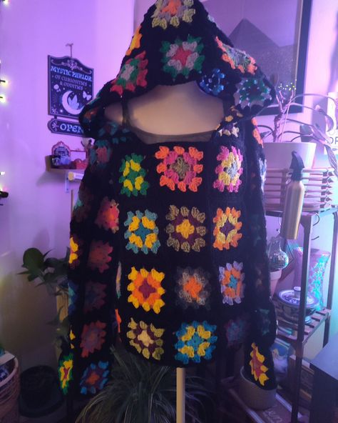 Granny Square Hoodie Size M/L Hood attached! Assembly ✅ Next: Collar, sleeve, and body edging. #grannysquarehoodie #grannysquares #wip #crochetart #crochetclothing Crochet Granny Square Hoodie, Granny Square Hoodie, Hoodie Hood, Crochet Sweaters, Crochet Granny Square, Crochet Art, Crochet Granny, Crochet Sweater, Crochet Clothes