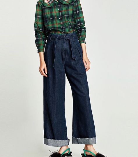 The 7 Zara Items Everyone Will Buy in 2018 via @WhoWhatWearUK Paperbag Trousers, Paperbag Jeans, Jeans For Sale, Who What Wear, Harem Pants, What To Wear, Work Wear, Girl Fashion, High Waist