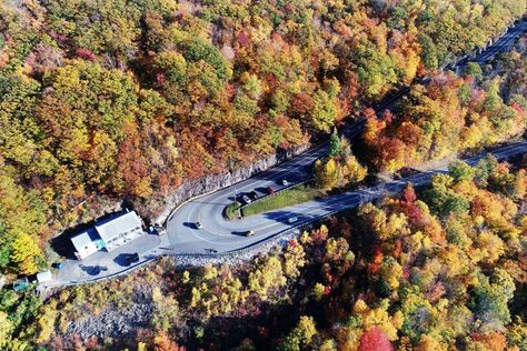 Hudson River Valley, The Berkshires, Leaf Peeping, Nature Conservation, Prime Time, Green Mountain, Scenic Routes, Covered Bridges, Birds Eye View