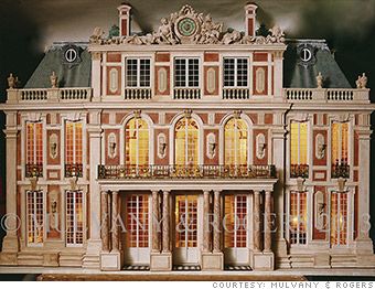 Palace of Versailles - 6 luxury dollhouses for your Christmas list ... Spencer House, Victorian Dollhouse, Palace Of Versailles, Miniature Rooms, Miniature Houses, Miniature House, Miniature Model, Little Houses, Small World