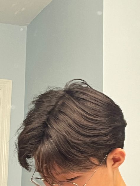 Guy Layered Haircut, Short Straight Hair Middle Part, Layered Straight Hair Men, Middle Part Layers Men, Asian Middle Part Hair Men Straight, Brown Hair Asian Men, Middle Part Guys Hair, Straight Hair Middle Part Men, Boy Hair Styles Short