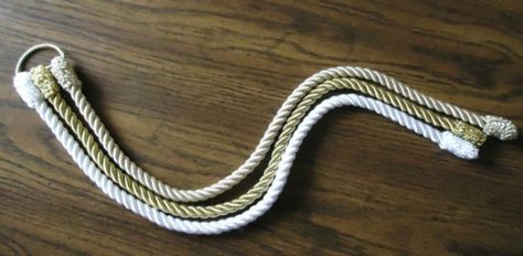 How to make your own God's Knot Cord of Three Strands Braided Wedding Ring, Cord Of 3 Strands, Vow Ideas, Unity Ideas, Color Uva, Soft Romance, Wedding Ceremony Songs, Wedding Knot, Wedding Jitters