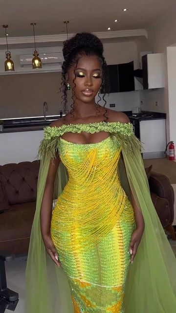 Ahoufe Bridal ® on Instagram: "😍🍫 Muse: @sil_lababy Two in one kente cape dress Kente gown @modabertha Make up @reggies_makeovers Hair @strandsghana #ahoufebridal" Classy Kente Styles, Kente Short Dress Styles Ghana Classy, Gold Kente Dress, Bridal Kente Styles, Burnt Orange Wedding Dress, Ghana Outfits, Ghana Wedding Dress, Kente Wedding Dress, Ghanaian Traditional Wedding