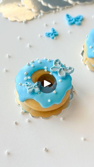 4.2K views · 436 reactions | As sweet as it gets💙 We cannot get enough of these donut cake bites by @berryniceberries!🦋 The perfect year round treat! Really shows how fun and easy it is to use our Donut mold.  Recreate these using the products below!
⠀⠀⠀⠀⠀⠀⠀⠀⠀
Products used:
-My Little Cakepop Donut Mold
-6 Cavity Butterfly Mold, Style 1
-Silver Scalloped Cake Pop Boards
⠀⠀⠀⠀⠀⠀⠀⠀⠀
Tap image for items used. Shop www.MyLittleCakepopMolds.com. $5.95 flat rate shipping, free on orders of $100.00 or more (domestic only). We ship fast usually same day or next. Worldwide shipping and in store pick up also available! 
.
#MyLittleCakepop #Cakepop #Cakepops #Cakepopmolds #MyLittleCakepopMolds #sweettreats #cakepopideas #cakepoptips #cakepopdecorating #cakepoptools #cakepopsupplies #mlccakepoptips Scalloped Cake, Cake Pop Decorating, Donut Cake, Cake Pop Molds, Cake Bites, 3d Cake, Cake Donuts, Cake Pop, 1k Views