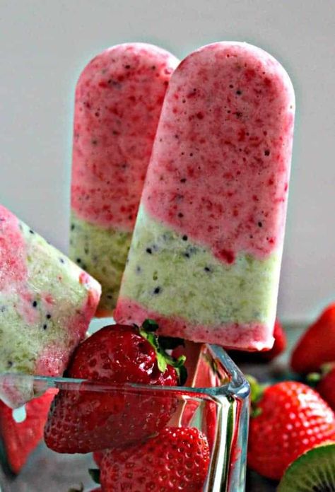 Strawberry Kiwi Popsicles are made with fresh or frozen fruit and Greek Yogurt. This is a perfect summertime or anytime treat! Kiwi Popsicles, Fruit Popsicle Recipes, Healthy Popsicles, Yogurt Popsicles, Fruit Popsicles, Strawberry Kiwi, Popsicle Recipes, Summer Snacks, Frozen Fruit