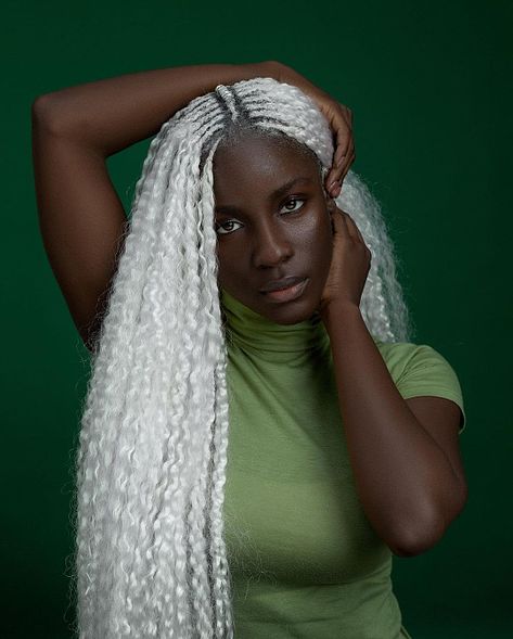 Box Dreads, White Hair Dark Skin, Afro Braids, White Hair Color, Dyed Hair Inspiration, Afro Textured Hair, Cute Box Braids Hairstyles, African Braids, Braid Hairstyles