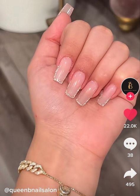 French Tip Champagne Nails, Glitter Outlined French Tip Nails, White Gliterry French Tip Nails, Nye Nail Ideas Square, Coffin Glitter French Tip Nails, Glitter Outline French Nails, Square Glitter French Nails, Glitter Outline Nails, French Tip With Glitter Line