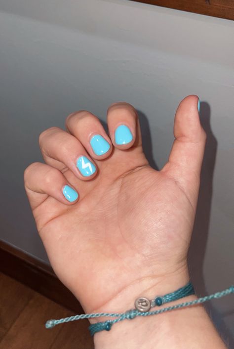 Blue Nails With Lightning Bolt, Lightning Bolt Nails, Concert Nails, Blue Gel Nails, Lightning Bolt Design, Teal Nails, Light Blue Nails, Turquoise Nails, Really Cute Nails