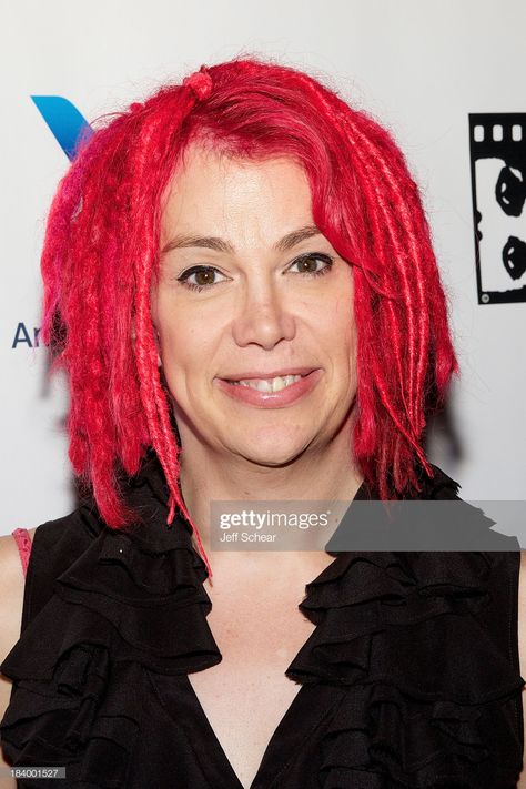 Lana Wachowski, Capricorn Sun, Sun, Celebrities