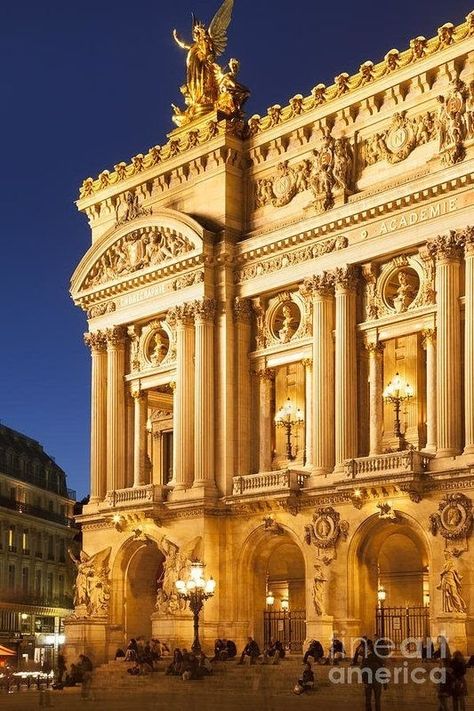 Opera House Paris, Paris Opera House, Paris Photo, Paris Travel, Beautiful Buildings, France Travel, Amazing Architecture, Versailles, Travel Around The World