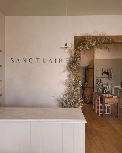 sanctuaire on Instagram: “just....wow. thank you thank you (!!!!) to everyone who came to our grand opening weekend - this has been a dream of ours for years and…” Bridal Shop Interior, Bridal Shop Ideas, Front Desk Design, Bridal Boutique Interior, Jewelry Store Interior, Spa Store, Hair Salon Interior, Floral Business, Lash Salon