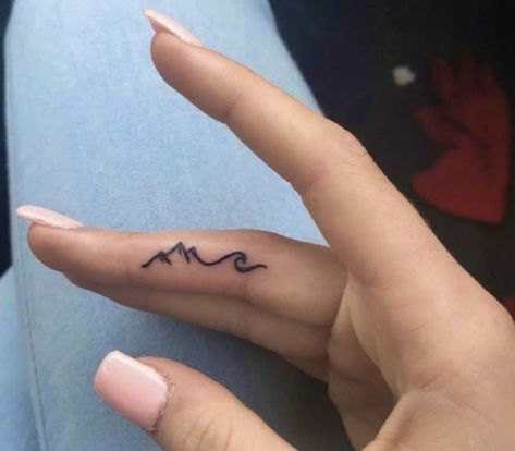 Inner Finger Tattoo, Catholic Tattoos, Finger Waves, Finger Tattoo, Stick And Poke, Waves Tattoo, Piercing Tattoo, Mini Tattoos, Finger Tattoos