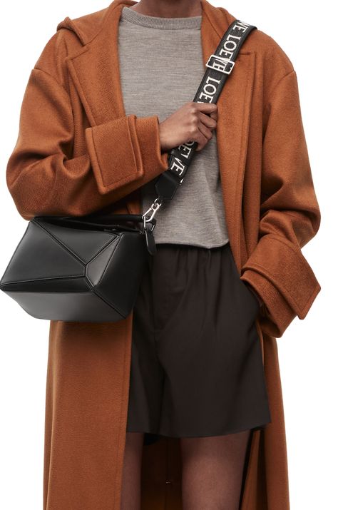 LOEWE Small Puzzle bag in satin calfskin Black Small Puzzle Bag, Cuboid Shape, Loewe Puzzle, Jonathan Anderson, Puzzle Bag, Large Wallet, Louis Vuitton Shoulder Bag, Geometric Lines, Leather Pulls